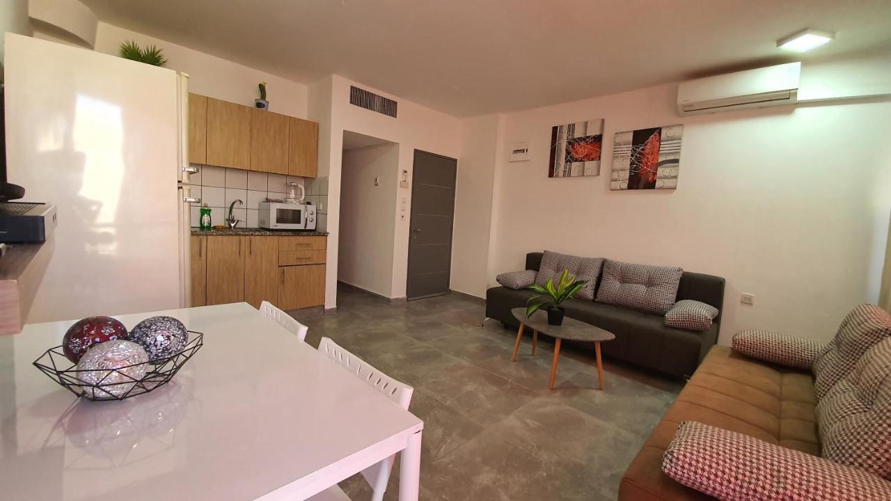 Lev Eilat Vip 2 Apartment Exterior photo
